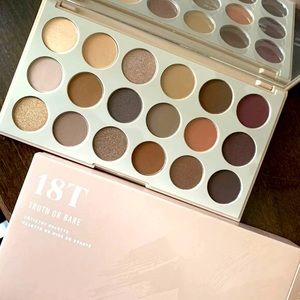 Truth or Bare Morphe eye shadow palette